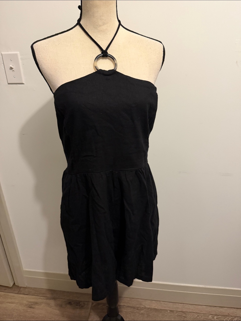 Old Navy Black Strapless Halter Ring Romper Shorts XL Linen Blend